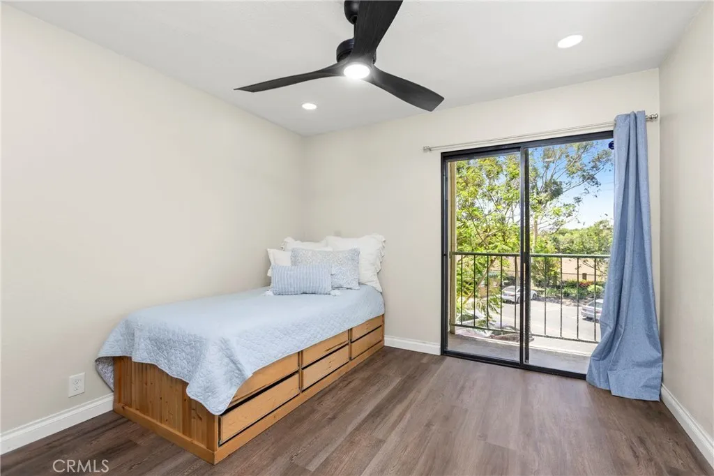 Spacious secondary bedroom with 2nd balcony