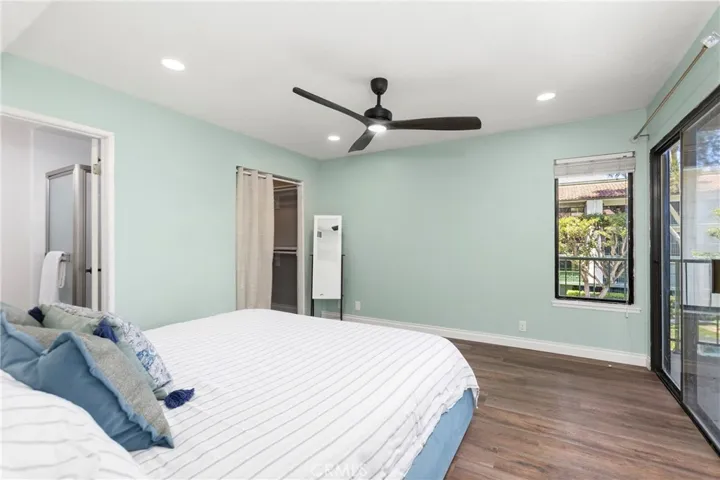 Primary suite with walk in clsoet