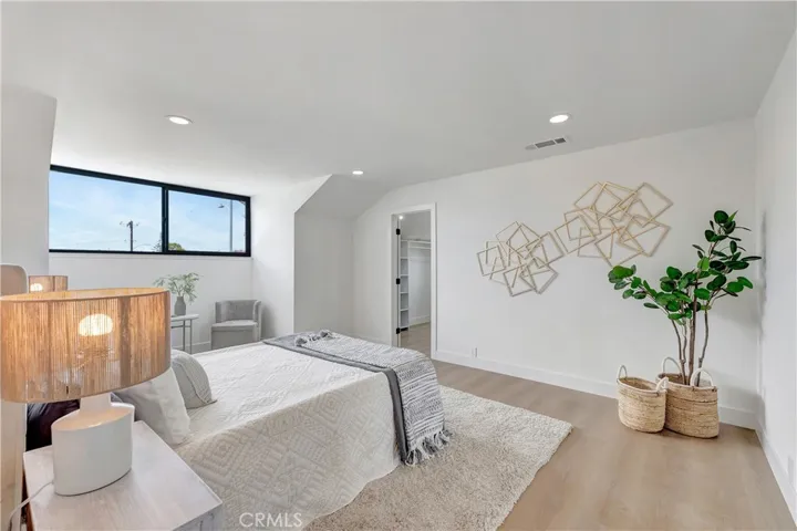 17392 Lido, Huntington Beach, California 92647