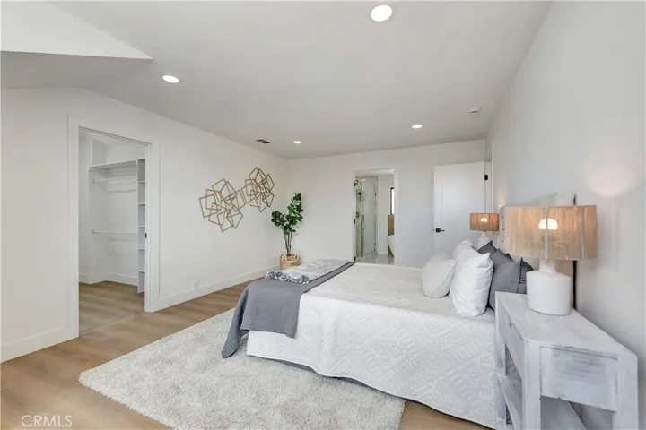 17392 Lido, Huntington Beach, California 92647