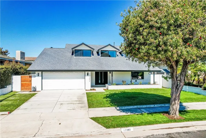 17392 Lido, Huntington Beach, California 92647