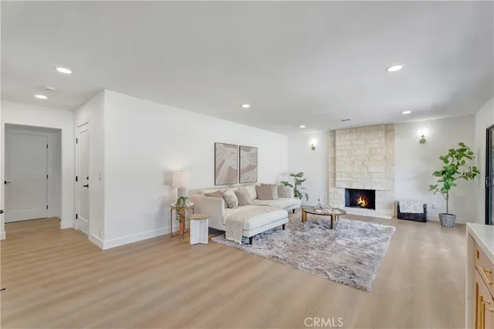 17392 Lido, Huntington Beach, California 92647