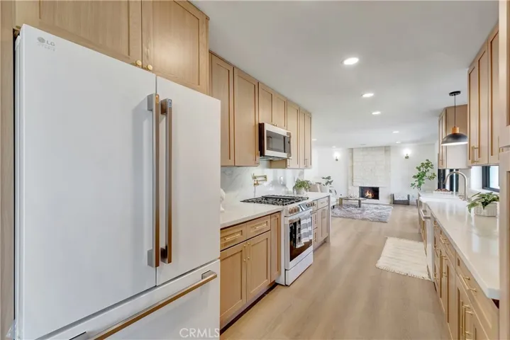 17392 Lido, Huntington Beach, California 92647
