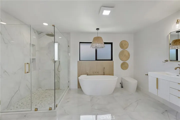 17392 Lido, Huntington Beach, California 92647