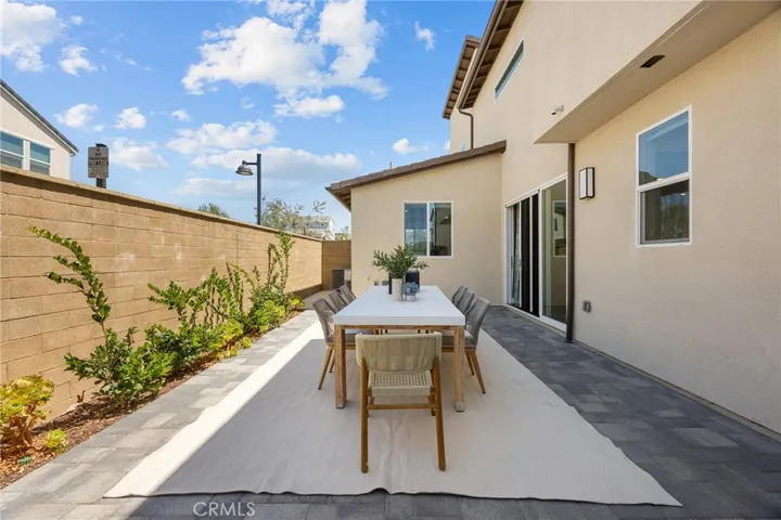 201 Longspur, Irvine, California 92618