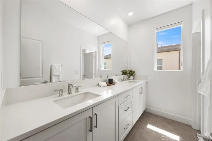 201 Longspur, Irvine, California 92618