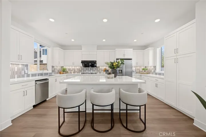 201 Longspur, Irvine, California 92618