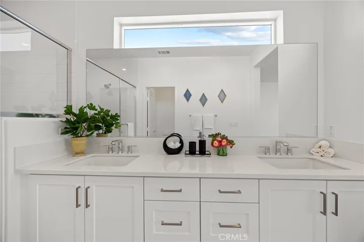 201 Longspur, Irvine, California 92618