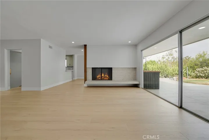 5631 Park Oak, Los Angeles, California 90068