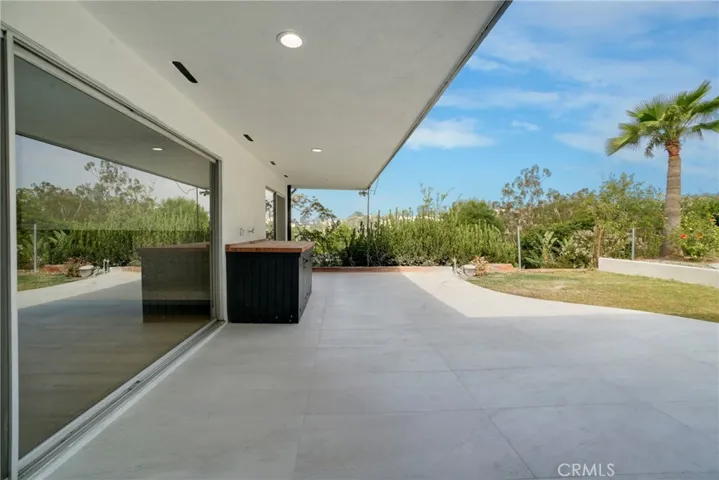5631 Park Oak, Los Angeles, California 90068