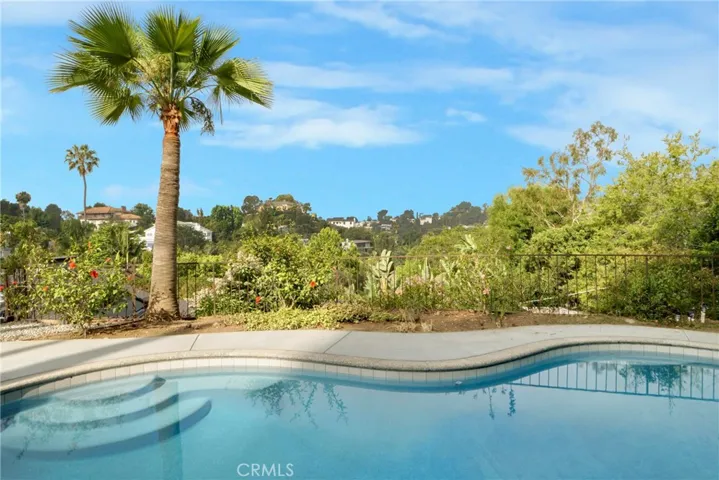 5631 Park Oak, Los Angeles, California 90068