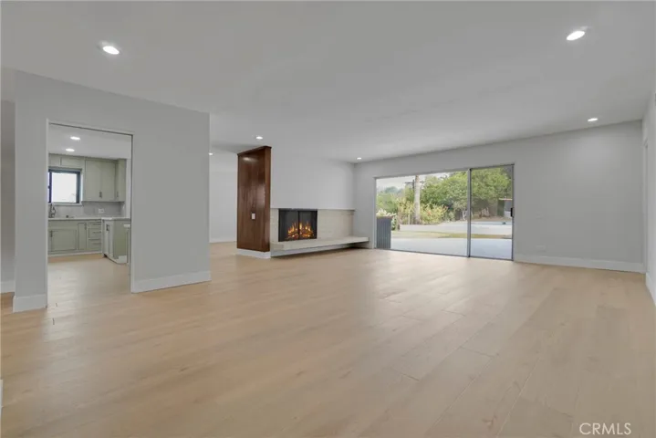 5631 Park Oak, Los Angeles, California 90068