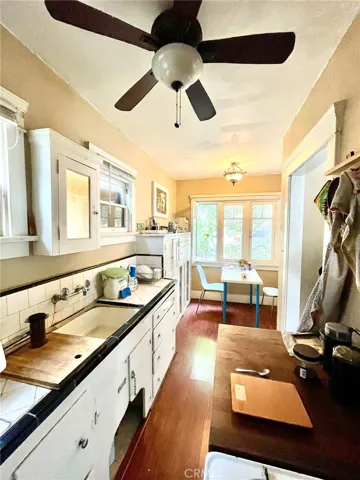 274 kitchen