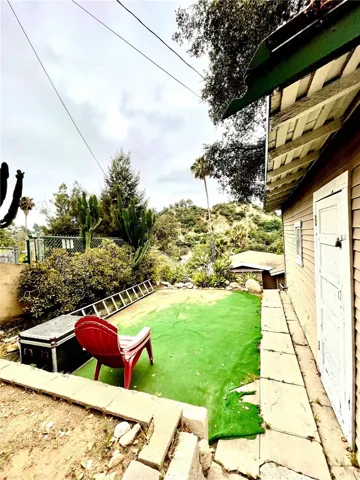 patio of 272