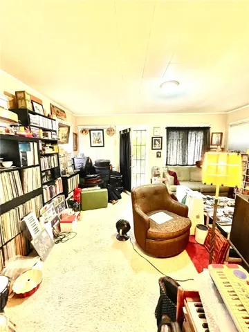 272 Dining room