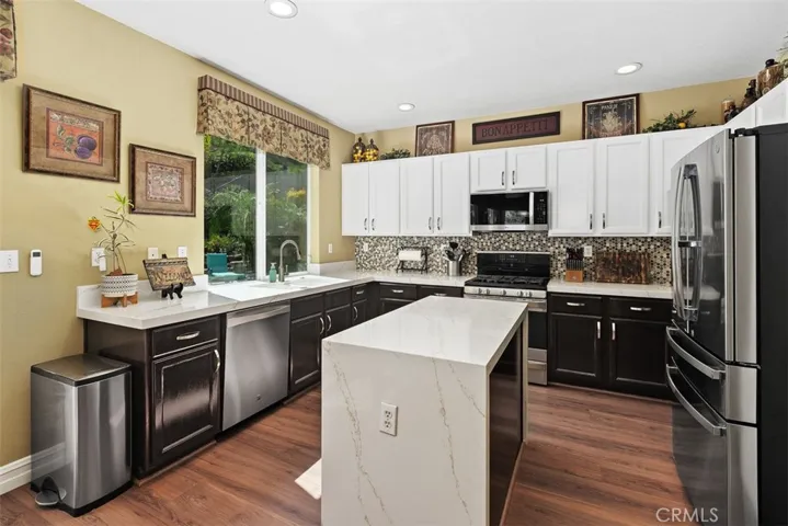 785 Via Blairo, Corona, California 92879