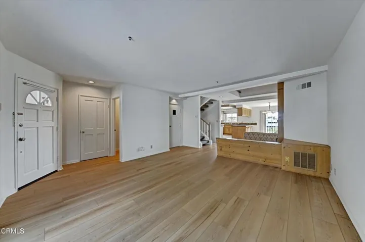 Living Rm