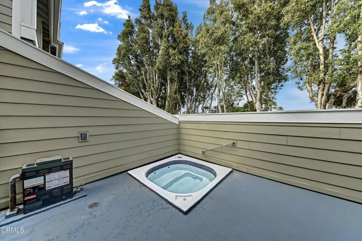 Front Spa Deck