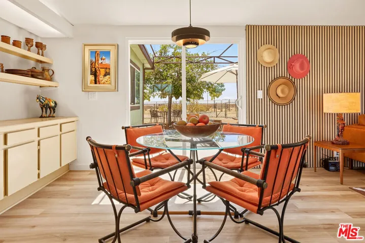60939 Sunny Vista Road, Landers, California 92285