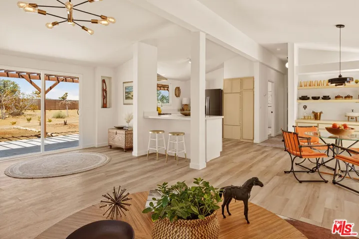 60939 Sunny Vista Road, Landers, California 92285