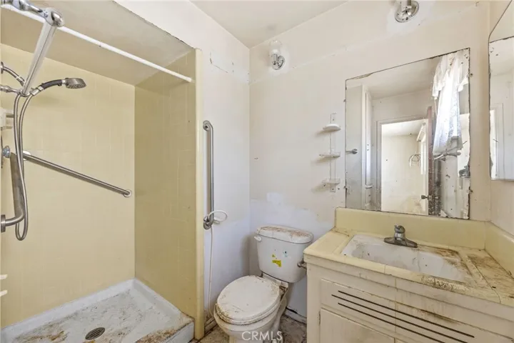 Ensuite bathroom