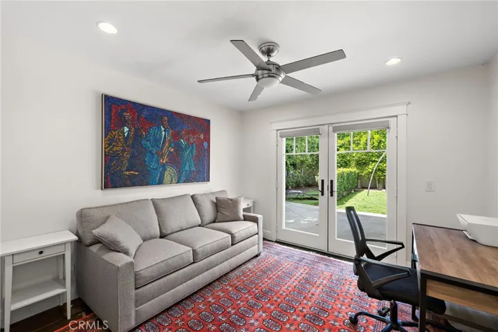 2201 Aralia, Newport Beach, California 92660