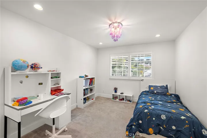 2201 Aralia, Newport Beach, California 92660