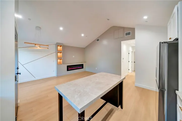 15741 Valerio St, Van Nuys, California 91406