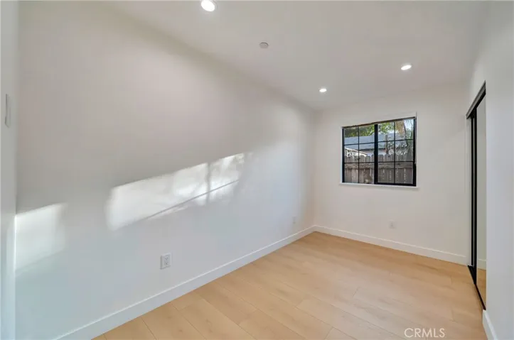 15741 Valerio St, Van Nuys, California 91406