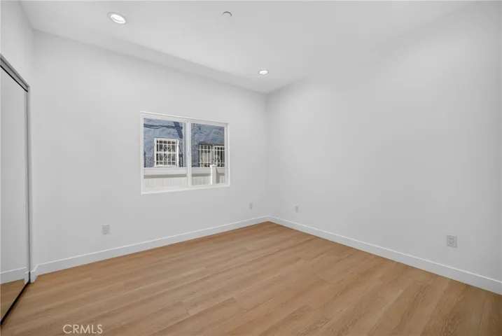 2937 10th, Los Angeles, California 90018