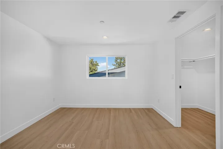 2937 10th, Los Angeles, California 90018