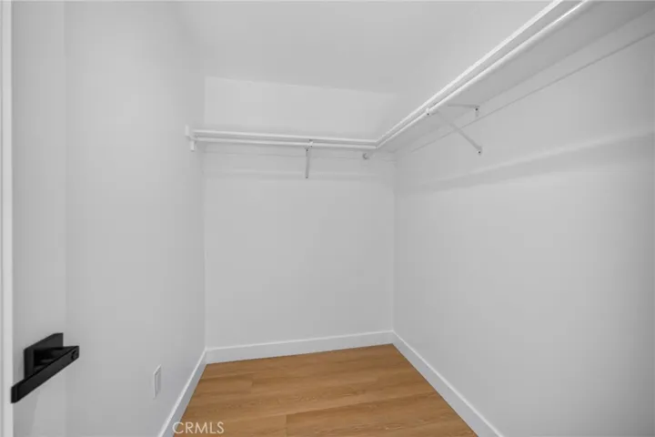 2937 10th, Los Angeles, California 90018