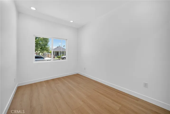 2937 10th, Los Angeles, California 90018