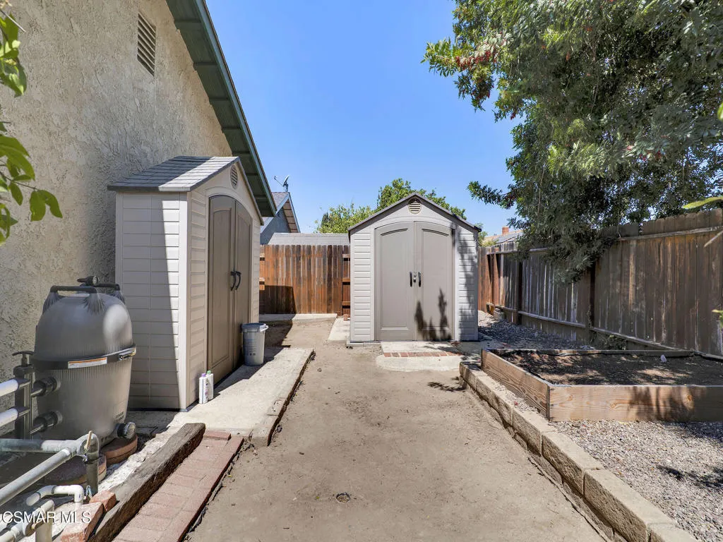 6447 Hope St, Simi Valley -HsHProd-48