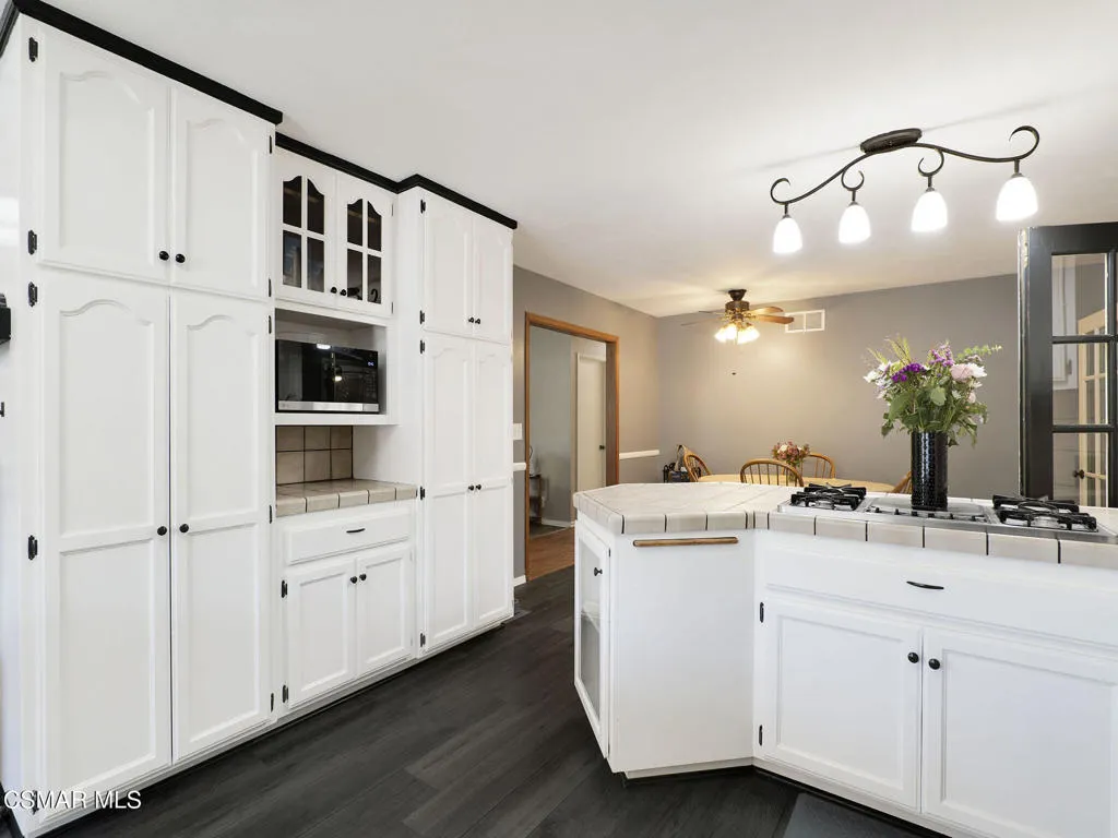 6447 Hope St, Simi Valley -HsHProd-28