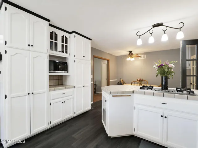 6447 Hope St, Simi Valley -HsHProd-28