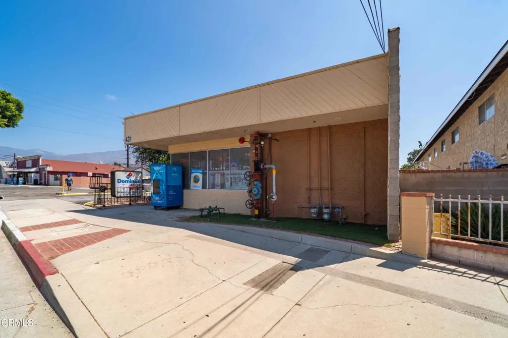 431 Ojai Road, Santa Paula, California 93060 — photo 4