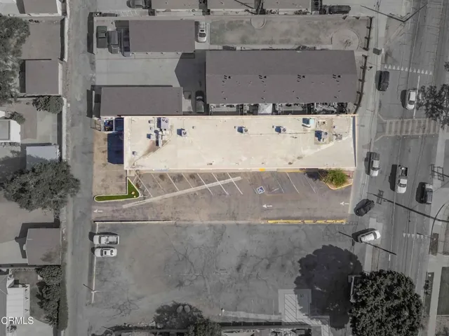 431 Ojai Rd - Outside 15