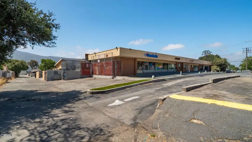 431 Ojai Rd - Outside 11