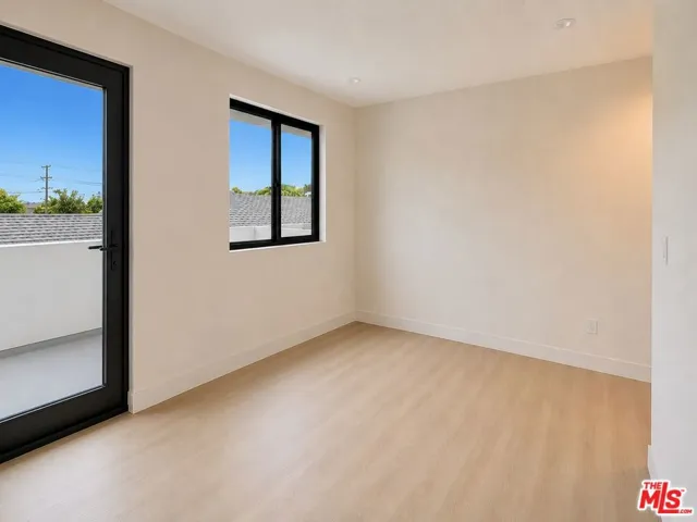 2707 Benedict Street 3/4, Los Angeles, California 90039