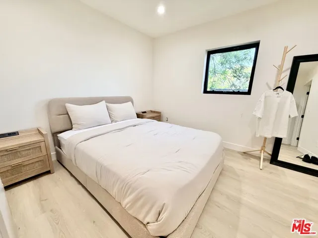 2707 Benedict Street 3/4, Los Angeles, California 90039