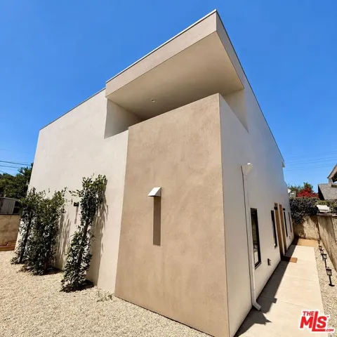 2707 Benedict Street 3/4, Los Angeles, California 90039