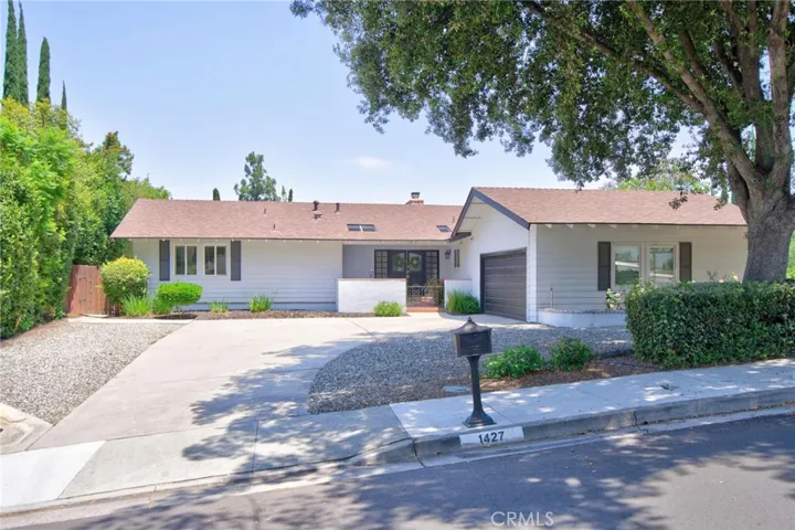 1427 Ransom, Riverside, California 92506