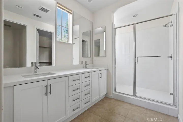 216 Finch, Lake Forest, California 92630