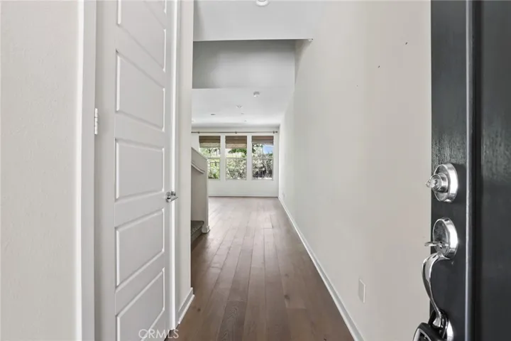 216 Finch, Lake Forest, California 92630