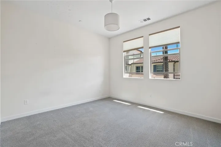 216 Finch, Lake Forest, California 92630