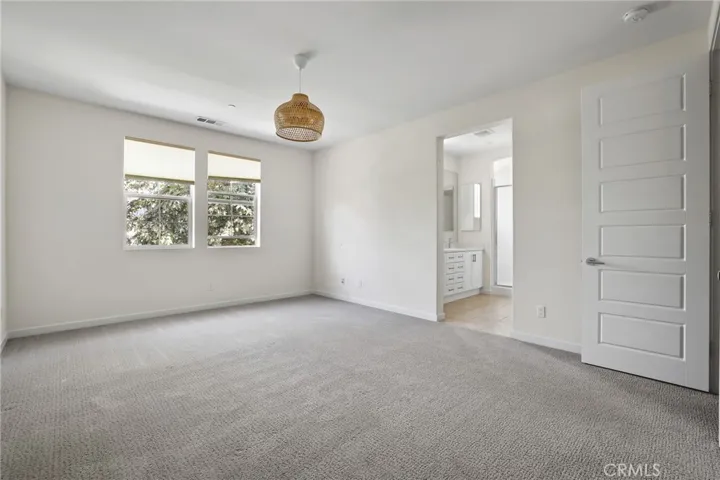 216 Finch, Lake Forest, California 92630