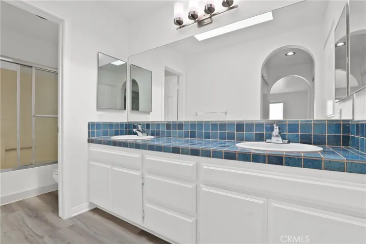 1052 Belmont Avenue B, Long Beach, California 90804