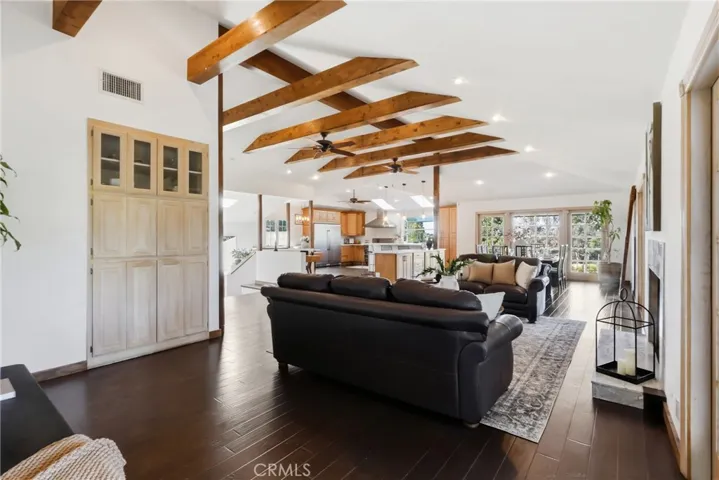 2 Hitching Post, Rolling Hills Estates, California 90274 — photo 4