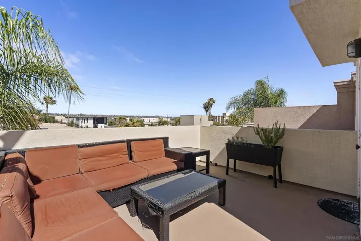 3953 Sequoia St, San Diego, California 92109